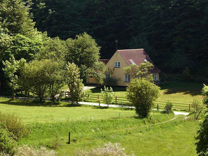 4-dags ferie i Countryhouse: Snehvides Hus - Møns Klint Countryhouses (plads til 6 personer)