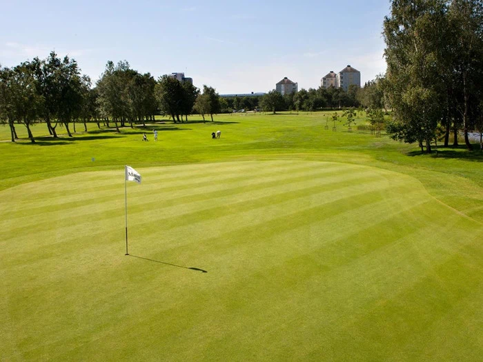 2 stk. greenfee billetter til Herning Golf Klub