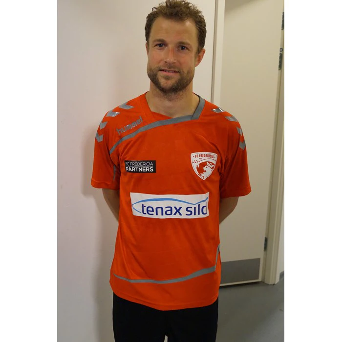 FC Fredericia spilletrøje m/autografer - Hjalte Bo Nørregaard
