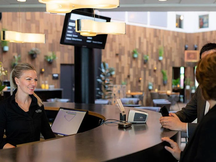 20 min fra København C - Overnatning på 4 stjernede Hotel Lautrup Park 