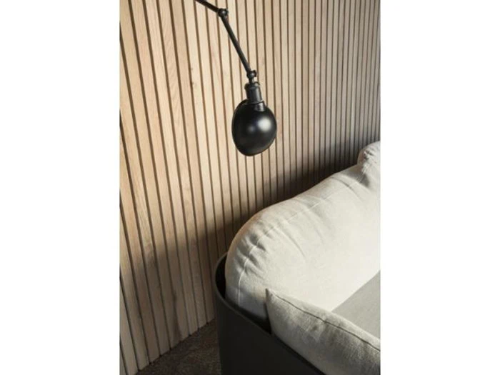 Hudson lofts-/væglampe fra Menu - bronzed brass