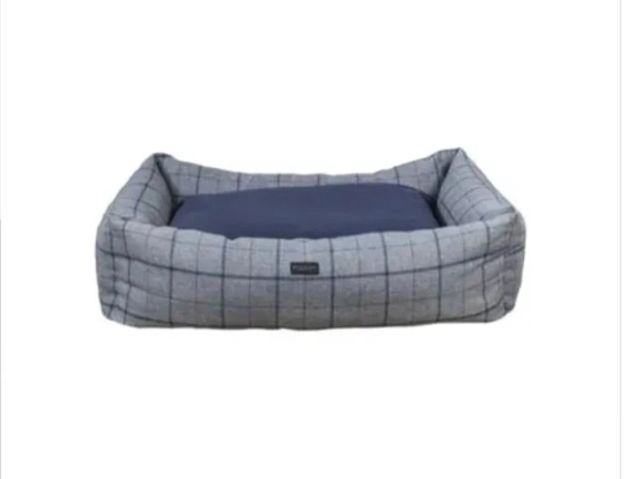 VIP Hundeseng S/M Grey check fra Mette Ditmer - B:40 x L:60 x H:24 cm