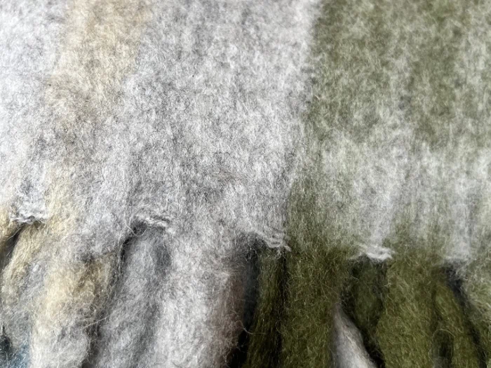 Hygsom, Uldplaid, Grå, Grøn, Brun, Ternet, Uld 10%, Akryl 65%, Polyester 25%, B:120 x L:180 cm