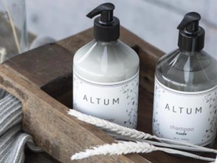 Ib Laursen, ALTUM Meadow Hårbalsam 500 ml - 18x7,5