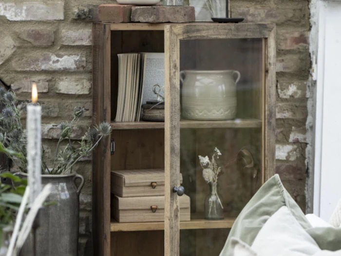 Ib Laursen, UNIKA, Vægskab m/3 hylder og glaslåge, Brun, Træ, H:90 x B:50 x D:25 cm