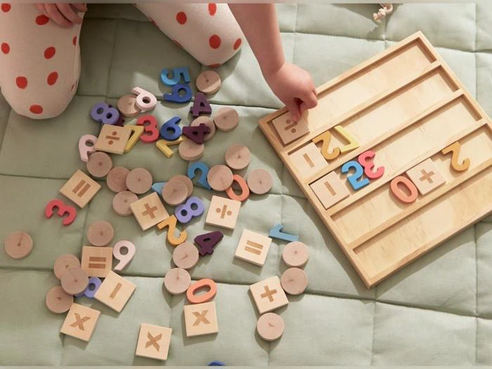 Kid's Concept, Räknebricka, Læringsspil, Natur, Multifarvet, Træ, H:1,5 × B:26 × L:26 cm