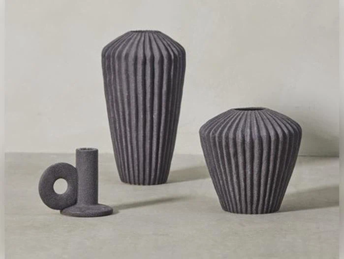 Lene Bjerre, Susia, Vase, Mørkegrå, Keramik, Dia:16,5 x H:16,5 cm