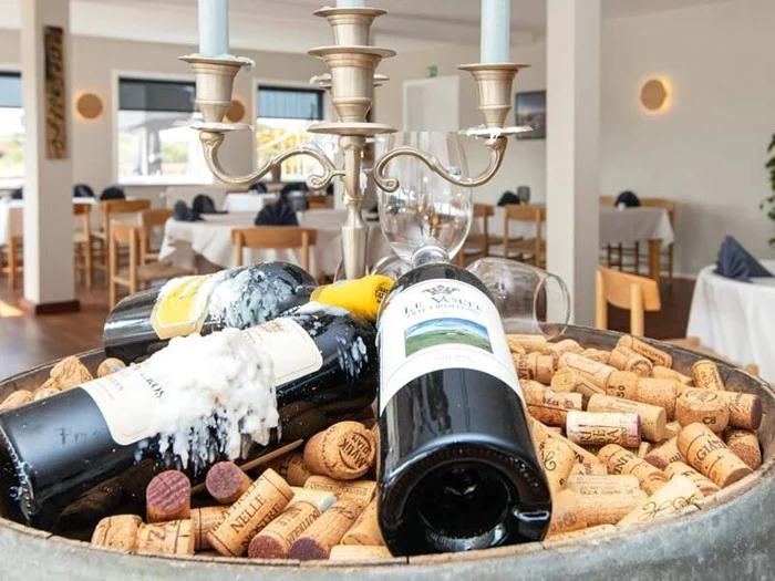 Gourmetophold med 5-retters menu på Restaurant Litus i Vedersø - Stenkast fra det brusende Vesterhav