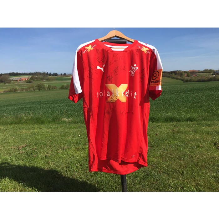 Signeret trøje fra det danske herrelandshold i håndbold