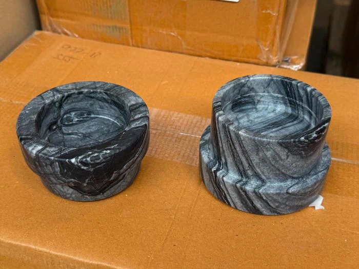 2 stk. MARBLE høj block lysestager i sort marmor fra Mette Ditmer