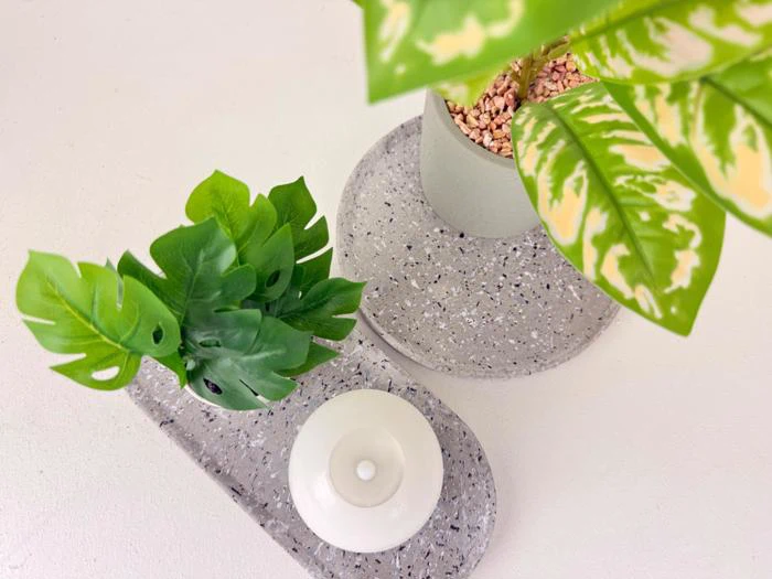 2 stk deko underskåle, grå/