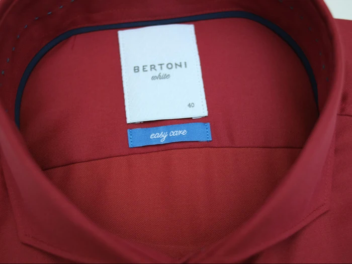 Thomas Shirt fra Bertoni.com (valgfri str.)