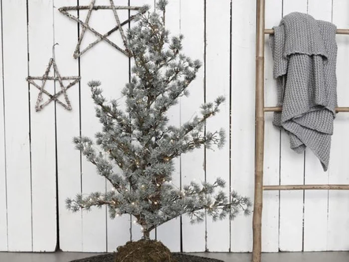 Køb nu: Juletræ med lyskæde fra House Doctor - H: 125 cm MIE