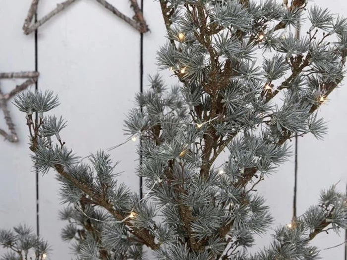 Køb nu: Juletræ med lyskæde fra House Doctor - H: 125 cm MIE