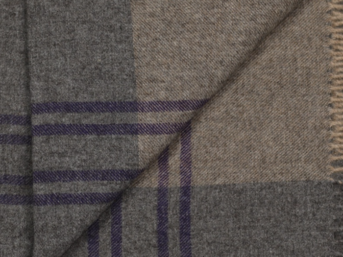 Silkeborg Uldspinderi, Juta, Plaid, Grå, Lilla, brun, 50% Alpaca 50% Fine merino wool, B:130 x 190cm