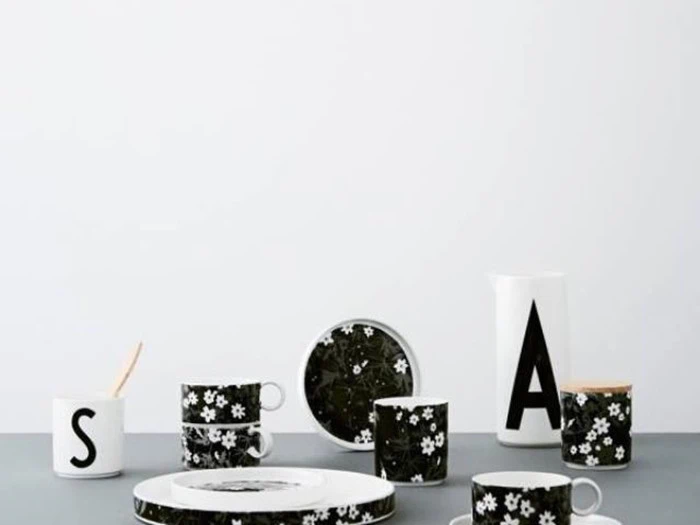  Design Letters, AJ vintage Flowers kop, porcelæn, hvid/sort/grå