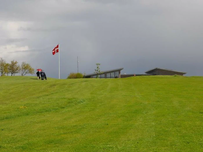 2 greenfeebilletter til Kalø Golf Club