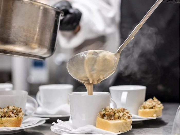 4-retters menu for 4 personer på Restaurant Katastrophe i Herning
