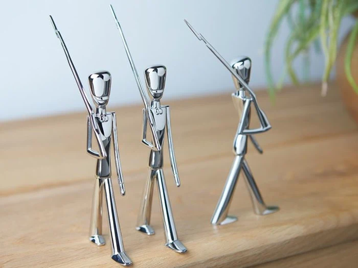 Kay Bojesen Garder i stål - LYNAUKTION