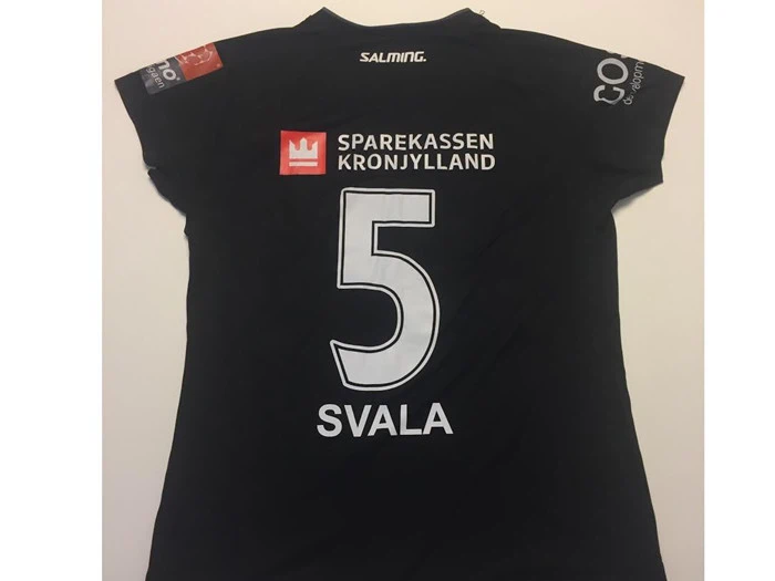 Louise Svalastog Spellerberg spillertrøje med autograf fra København Håndbold