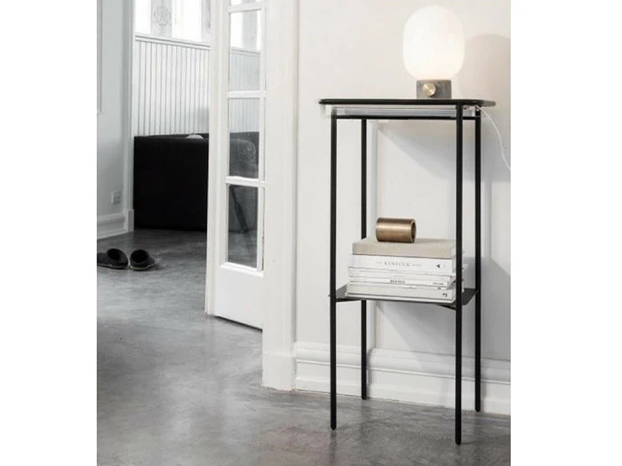 Copenhagen Tray table fra Menu