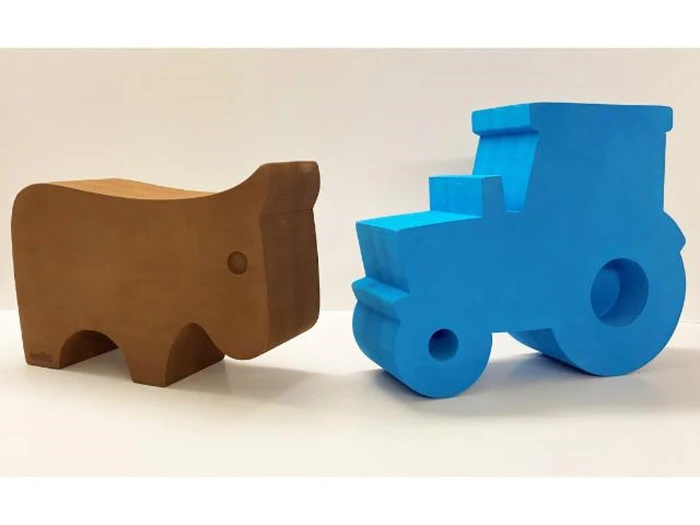 Animal Farm- & Nordic Animals fra Danish Design Units - traktor og ko