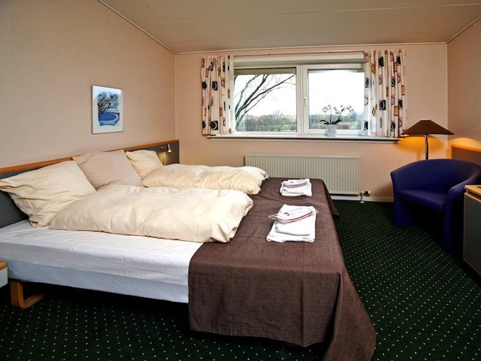 Miniferie for 2 voksne + 1 barn hos Vissenbjerg Storkro - (Kan indløses i 12 mdr.) 