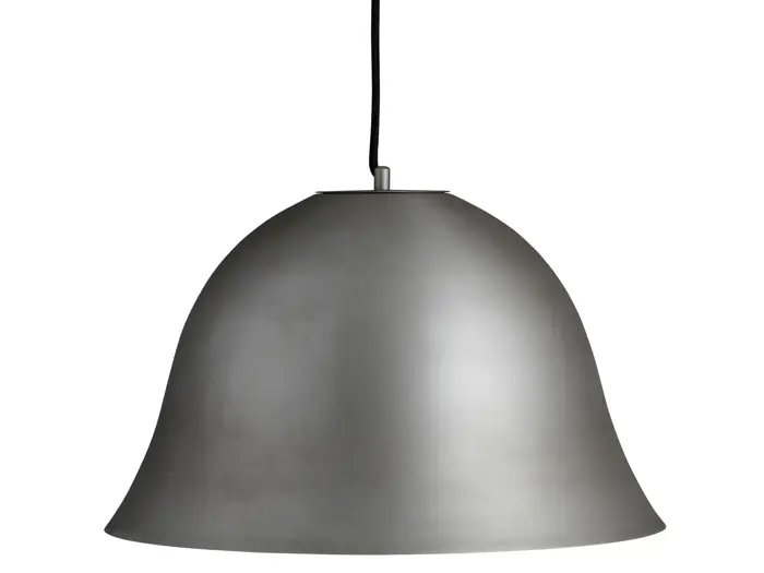 En matgrå klokkeformet pendel med en glat, buet overflade hænger fra en sort ledning mod en hvid baggrund.