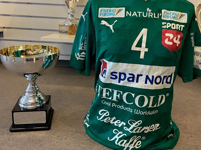 VHK Spillertrøje #4 Laura Damgaard