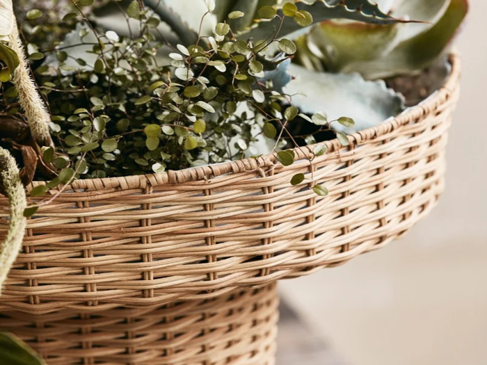 Laurie høj urtepotte i rattan fra Nordal