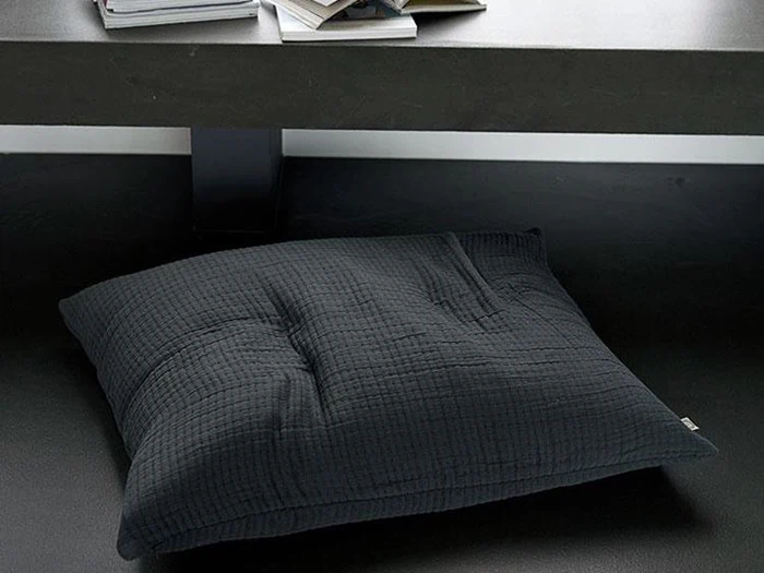 Lia Pudebetræk fra House Doctor - Dark grey