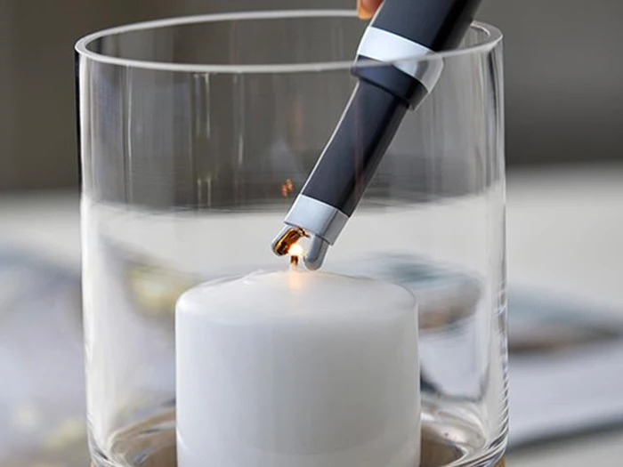 Plaid & elektronisk lighter