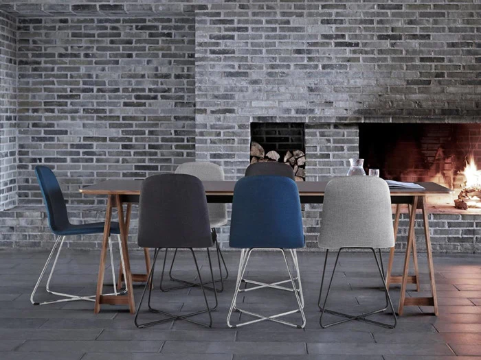 LOFT-101 dansk designet valnødde spisebord fra PBJ Designhouse