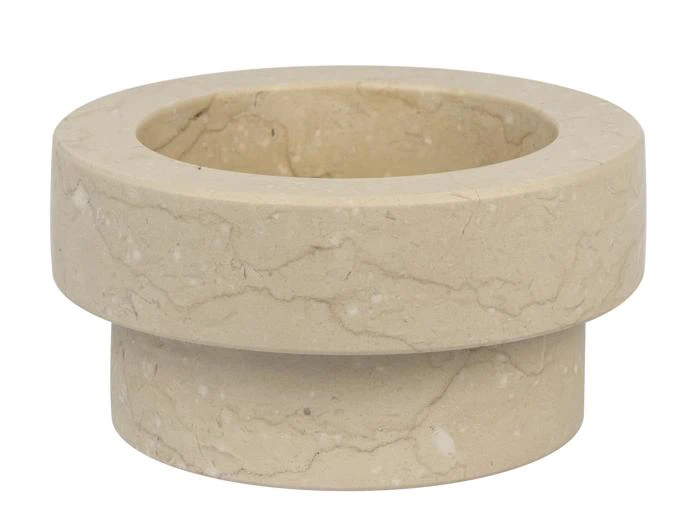En rund, beige marmorskål med tykke sider og en bred åbning med naturstensårer og glat finish.