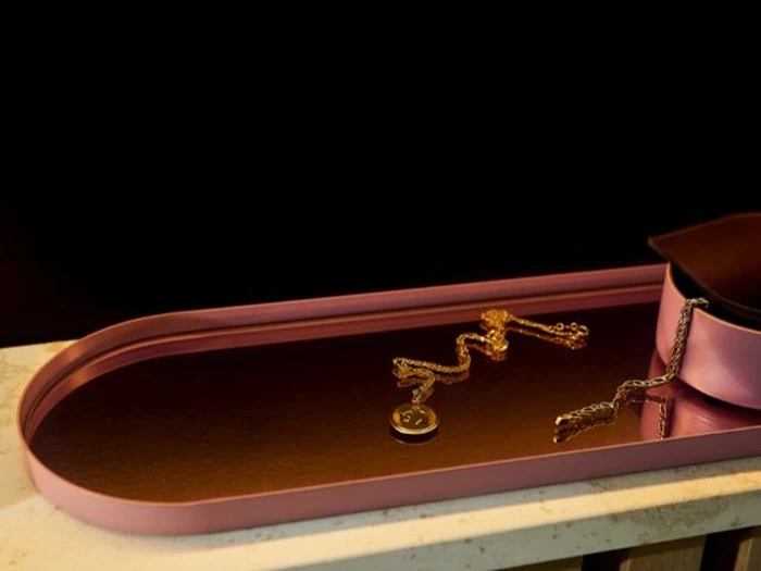 MARGO spejlbakke i rosa fra AYTM - L: 46 cm