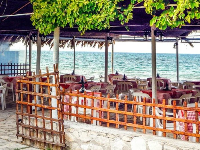 1 uges ferie til Argassi, Zakynthos, inkl. morgenmad, med Bravo Tours (Afrejse 4/9 fra Billund)