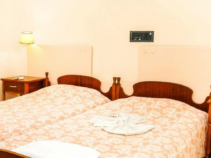 1 uges ferie til Argassi, Zakynthos, inkl. morgenmad, med Bravo Tours (Afrejse 4/9 fra Billund)