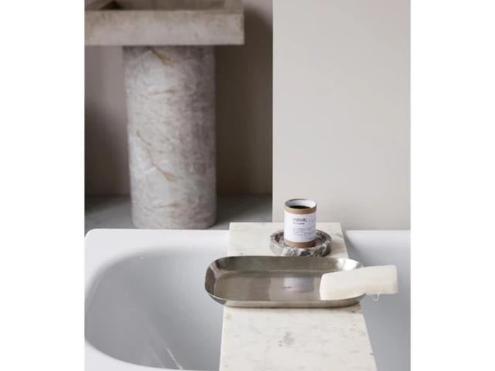 Toiletttaske og makeup taske med 2 bakker fra Meraki