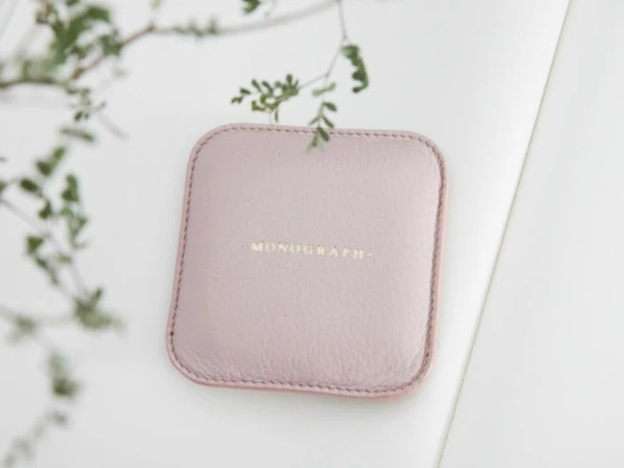 Monograph papirpresser fra House Doctor - rosa