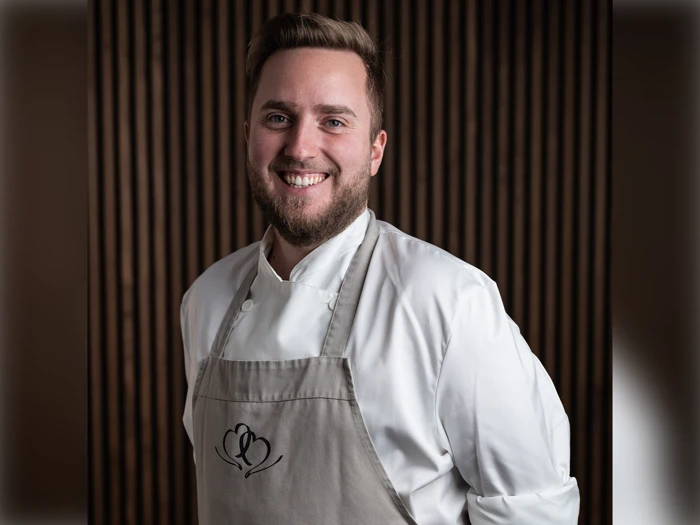 Gastronomisk torsdagsophold - gourmetmiddag, vinbar og overnatning hos by Dolphin