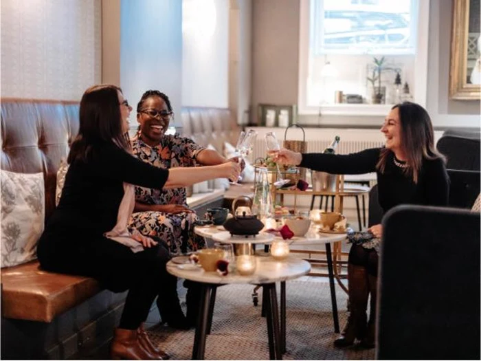 Ophold for 2 personer på Best Western Hotel Hebron i København - Lynauktion