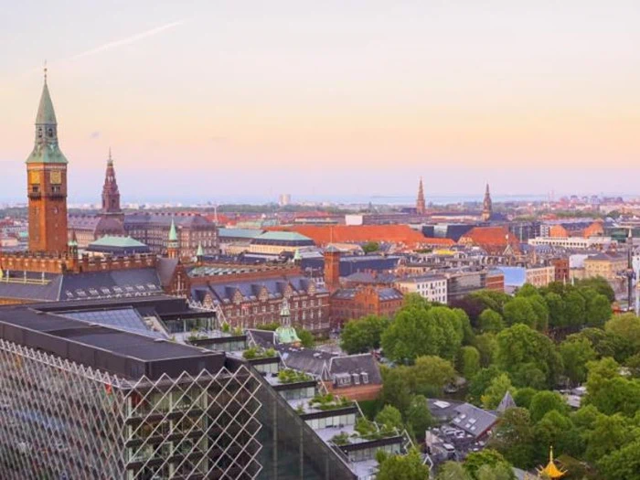 Ophold for 2 personer på Best Western Hotel Hebron i København - Lynauktion