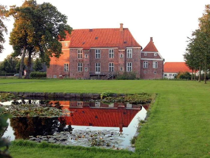 Overnatning for 2 på Gram Slotskro