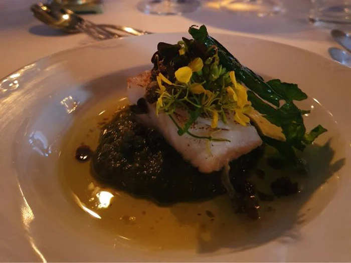 Slotsophold for 2 personer i tårnværelse på Hattonchâtel Château i Frankrig - Lynauktion