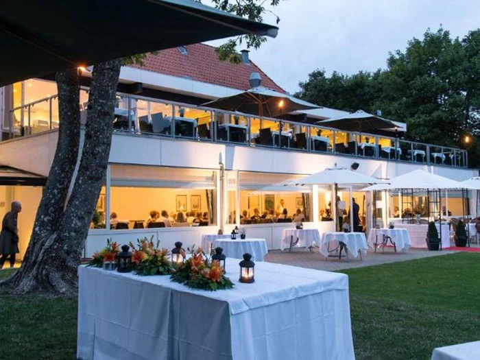 Ophold for 2 personer på Hotel Scheelsminde (12 måneders indløsning)