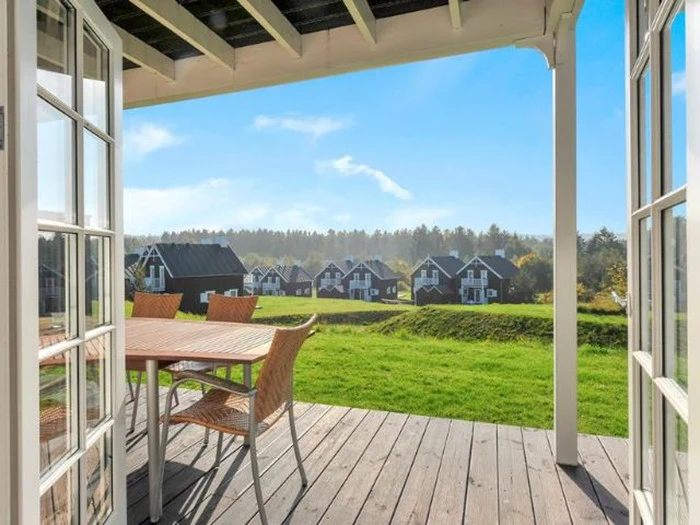 2 overnatninger for 4-6 personer på en af Landal's ferieparker 