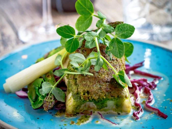 Valgfri 3-retters menu for 2 personer hos Restaurant Ombord i Århus