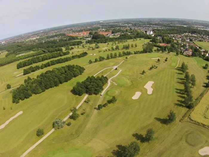 Greenfees for 2 til Odense Eventyr Golf