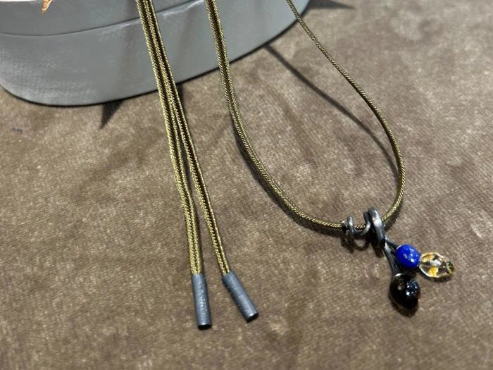 OLE LYNGGAARD COPENHAGEN halssmykke fra Christinas Guld & Sølv