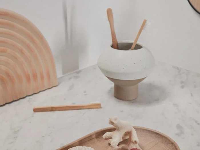 OYOY, Hagi mini vase, Hvid / Lys Brun, stentøj - Ø13 x H12